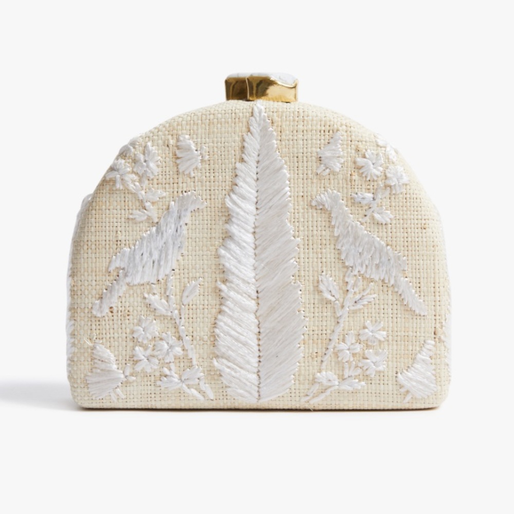 Pamela Munson x Schumacher Raffia Clutch in Chenonceau Natural